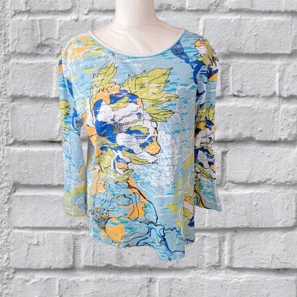 Joss & Jane Blue Floral World Design Comfy Long Sleeve Top in Size Large - Picture 1 of 5